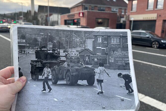 2 Hour Private Belfast Taxi Cab Tour of Troubles & Peace walls - Key highlights at a glance