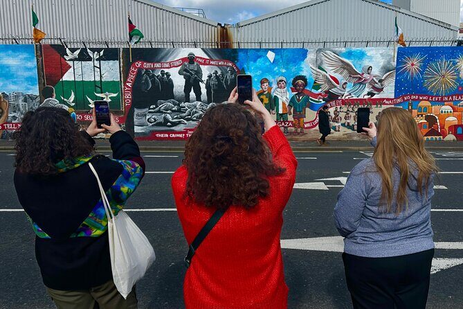 2 Hour Private Belfast Taxi Cab Tour of Troubles & Peace walls - Shankill Road: Loyalism, murals, and learning without gloss