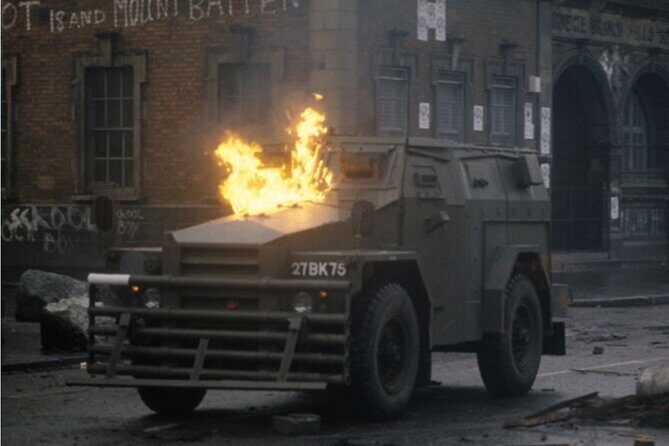 2 Hour Terror and Mural History Belfast taxi Private Tour - Divis Flats and Fort Apache: Watching a Community Under Pressure