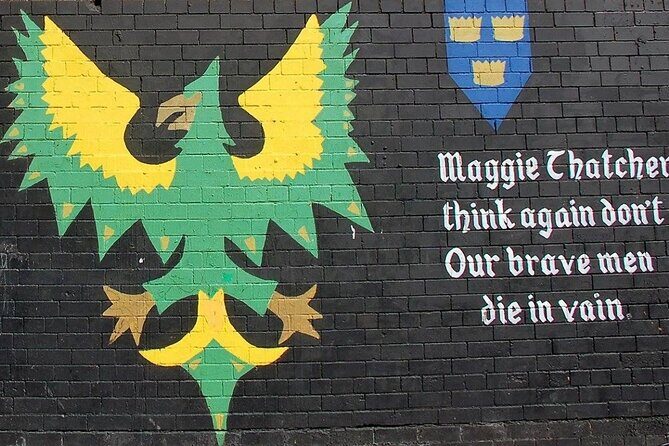 Award Winning Private 2 Hour Belfast Political Black Taxi Tour - International Mural Wall on Divis Street: Belfast’s Political Art Goes Global