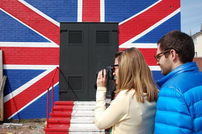 Belfast Famous Black Taxi Tour Political Murals & Peace Wall 2 Hr - Price and time: what you’re really paying for