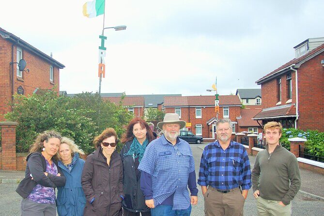 Belfast history of terror & mural 1 hr express private taxi tour - Italian Craft, Peace Talks, and a Building With Secrets