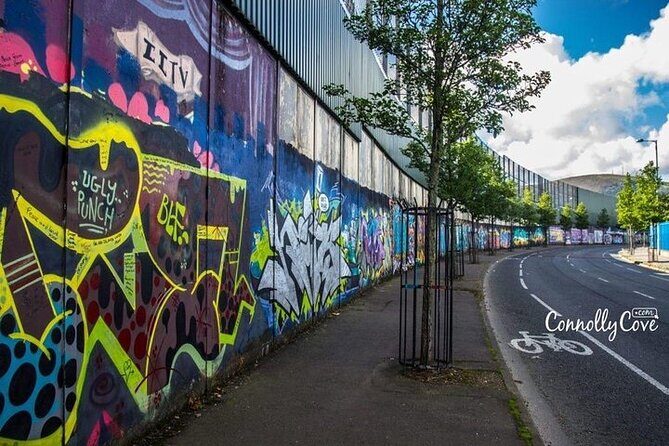 Belfast Political & Murals Tour - Murals That Function Like a Map of the Troubles