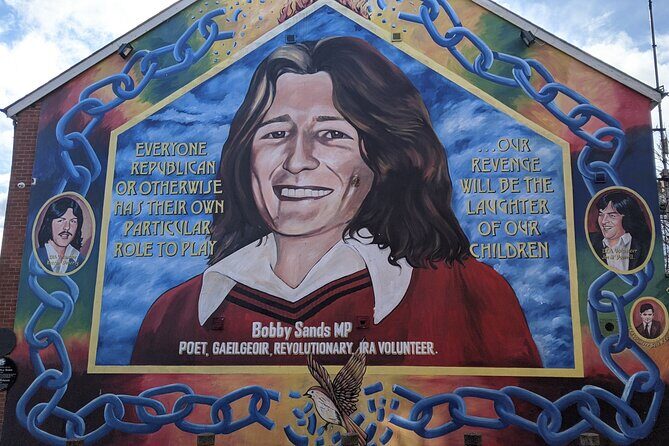 Belfast Troubles Murals Street Art and Peace Wall Walking Tour - Street Art as a Belfast Classroom