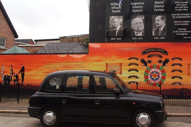 Black Taxi Mural "Tour Like A Local" - Weather, Comfort, and Who This Tour Suits Best