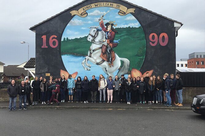 Black Taxi Tour and Crumlin Road Gaol tour Combo - Why this combo feels better than doing it separately