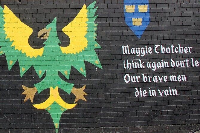 Express Terror and Peace 90 min Private Belfast Cab /Taxi Tour - What makes this tour feel worth your time