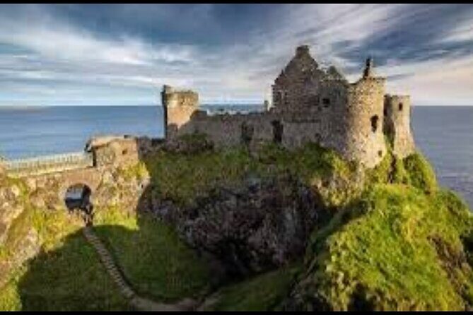 Giants Causeway Tour From Belfast including Game of thrones sites - Private Ride, Real Comfort: What Makes the Transport Worth It