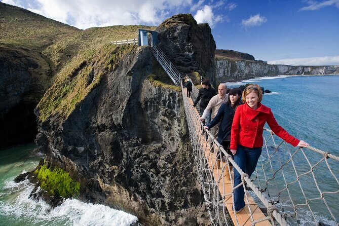 Giant's Causeway Tour including Game of Thrones Sites from Belfast - Carrickfergus Castle Stop: A Fast Beginning With Real Northern Ireland Roots