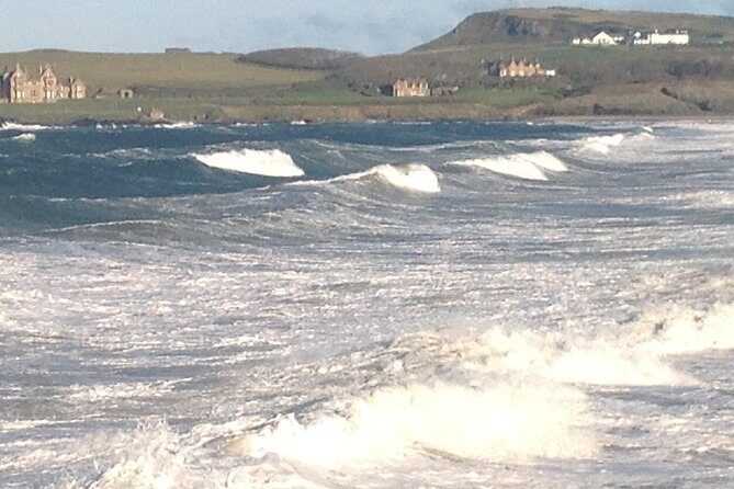 Guided Day Tour of Giant's Causeway from Belfast by Comfortable Coach - Getting To The Coach: Leonardo Hotel Belfast and a smooth start