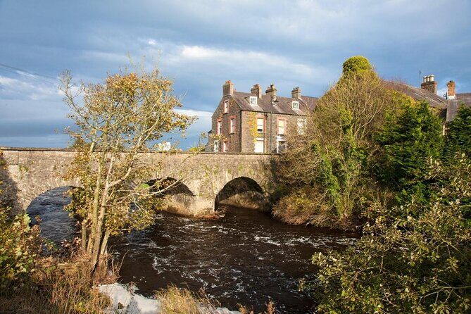 Luxury Tours Belfast. Full day Private Hire Tour for 2- 6 people - Key highlights at a glance