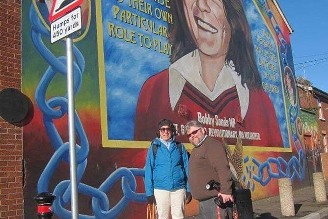 Official World Famous Belfast Taxi Tour ™ - Why a Belfast taxi tour works better than a bus day