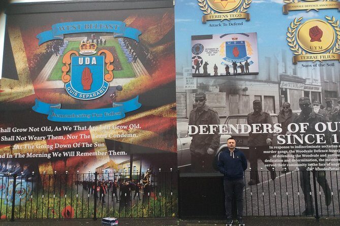 Peace Wall Taxi Tour - Getting the Troubles context fast in a private Belfast taxi