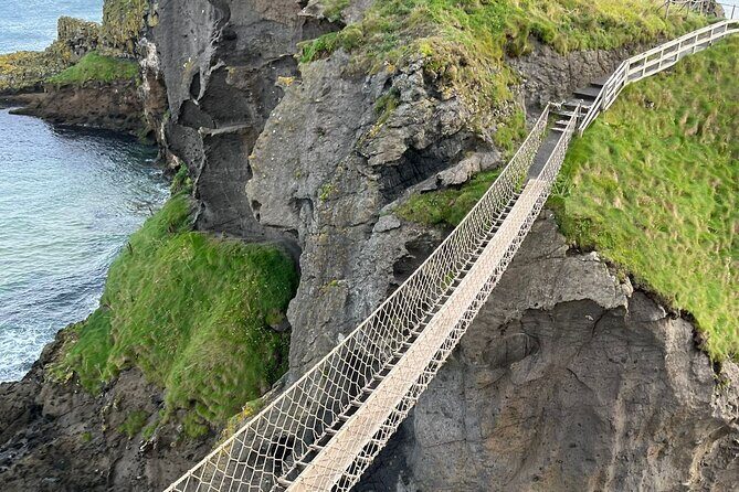 Private Giant's Causeway Tour including Game of Thrones Sites - Carrick-a-Rede Rope Bridge from Portaneevy: see it first, then decide