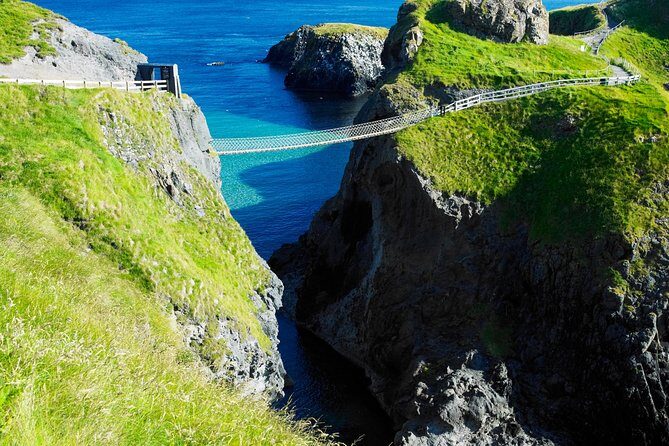 Private Tour: 'Game of Thrones' and Giant’s Causeway Full-Day Tour from Belfast - 8:30 Pickup and the Comfort Factor on the Causeway Coastal Route