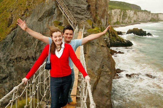 Shore Excursion: Giants Causeway Tour From Belfast Port (Extra Leg Room Bus) - Choosing seats and shoes: small choices that make the day better