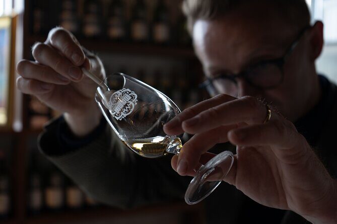 The Single Cask Whiskey Experience - Key Points You’ll Actually Care About