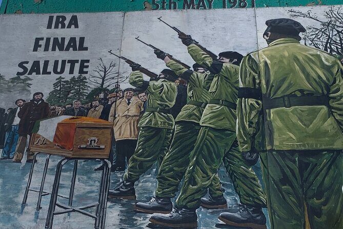 World Famous Belfast City Centre Black Cab/Taxi Tour 2 Hours - International Mural Wall on Divis Street: Messages That Rotate