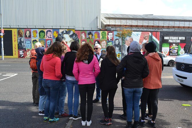 World Famous Private Belfast Troubles Taxi Cab Tour 2 Hour - What to bring so you’re comfortable during the heavy parts